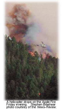 Helicopter drop on the Apple Fire